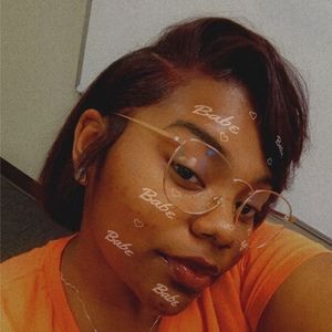 Meet your Posher, Faith